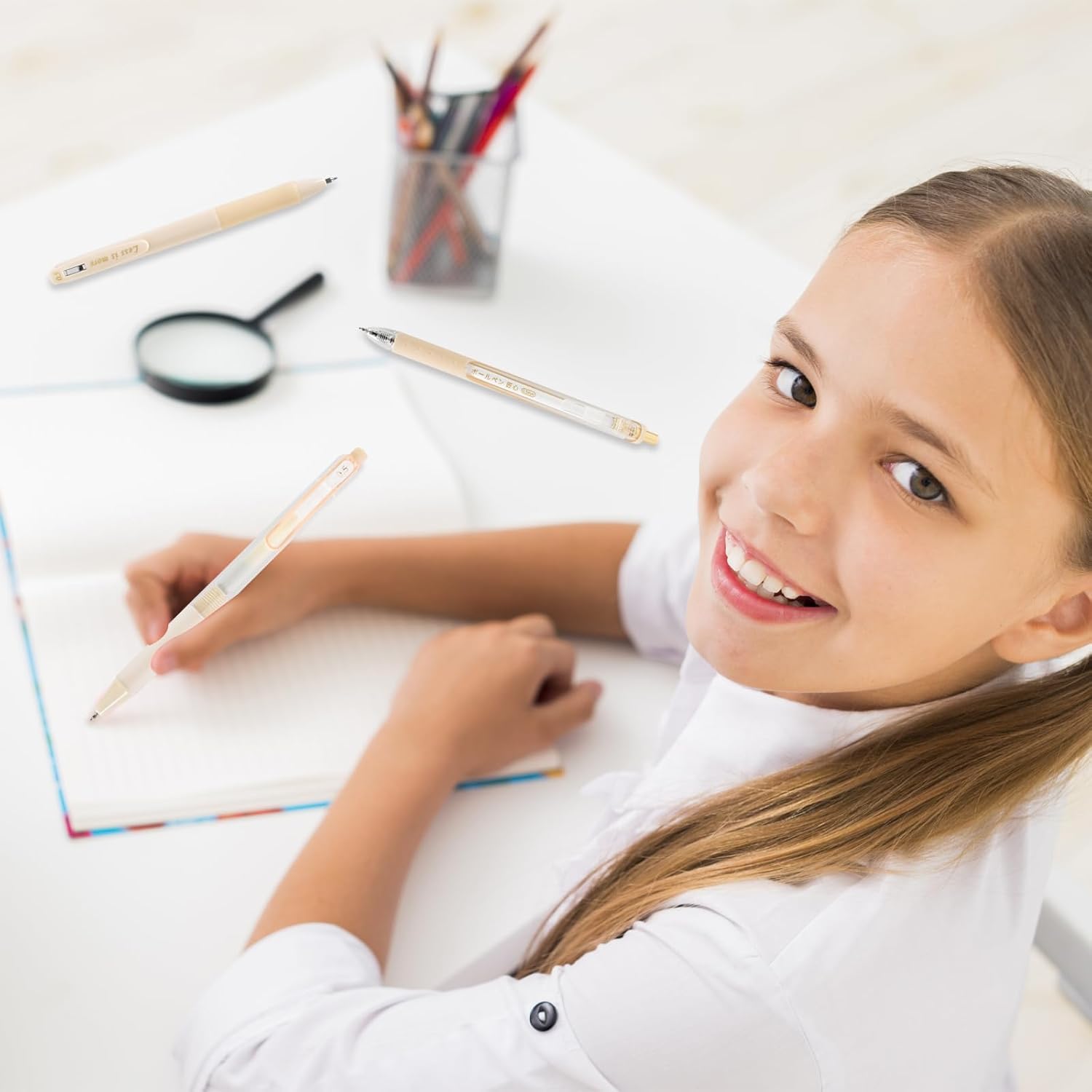 UCRAVO 6 Count Pastel Gel Ink Pen Set,Cute Note Taking 0.5mm Fine Point Retractable 5 Count Blue Ink Pens with 1 Count Highlighter for Writing, Journaling, School, Office (Off White)