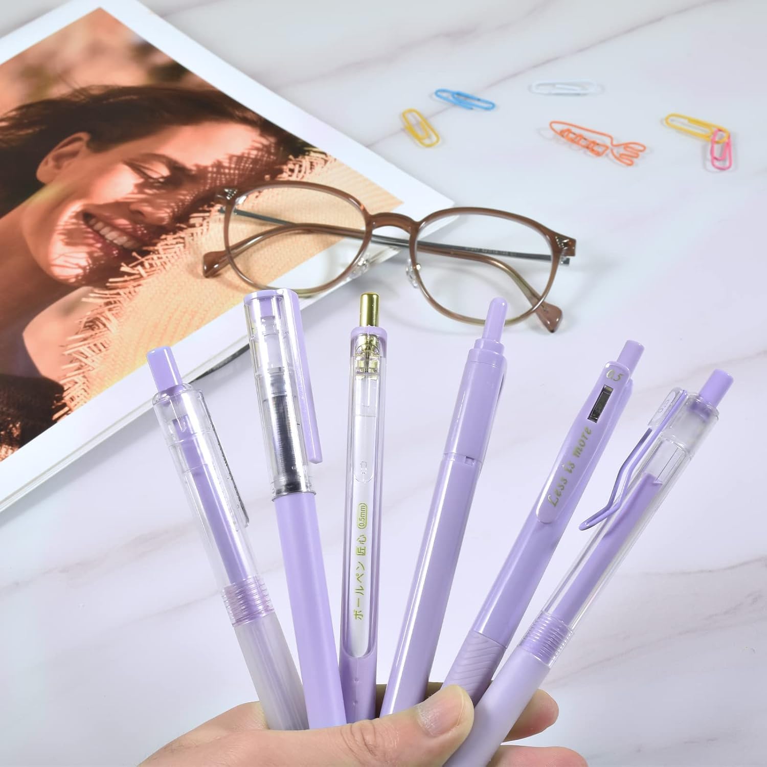 UCRAVO 5 Pcs Gel Pens and 1Pc Highlighter, Quick Dry Blue Ink Pen Fine Point Black 0.5mm, Aesthetic Stuff Retractable Rolling Ball Pen Smooth Writing for School Supplies Journaling (Purple)