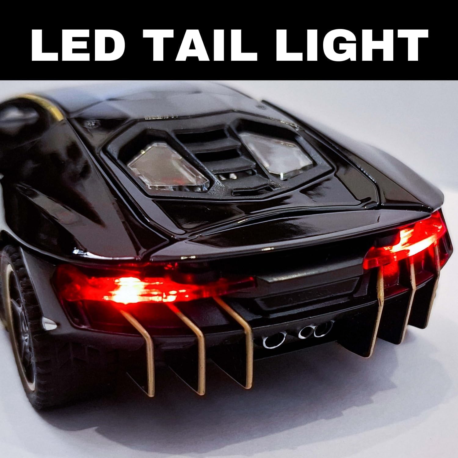 UCRAVO Die-Cast Metal Car 1:32 Scale Pull Back Toy Car with Openable Doors & LED Lights,Alloy Sports Car Model, Miniature Collectible Vehicle for Boys & Girls 3 4 5 6 7 8 Years Old Diecast Lamborgini