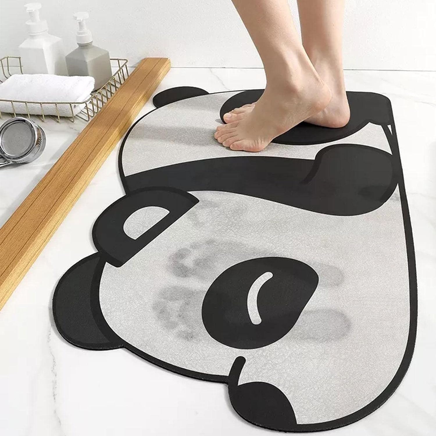 UCRAVO 1pcs Super Absorbent Floor Mat, Bath Mat Soft Carpet, Non Slip Cute Bath Mat, Panda Design, Water Absorbent Washable Quick Dry Bathroom Carpet Floor Doormat Dirt Barrier Cushion Mat(Size 40*60)